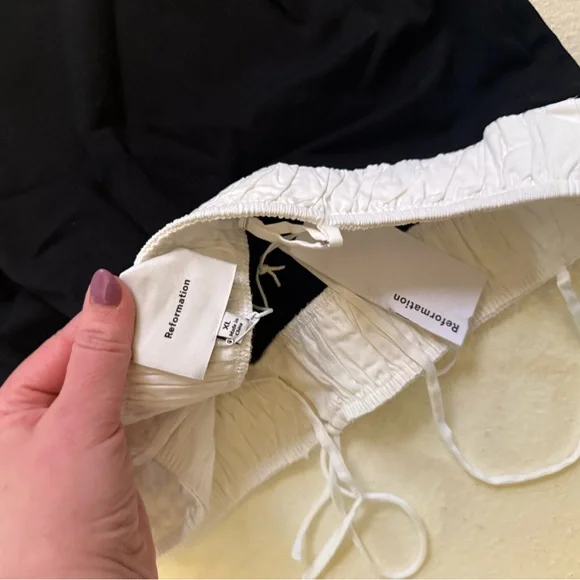 Reformation Black & White Tank Top – Women’s XL – NWT - Picture 7 of 8